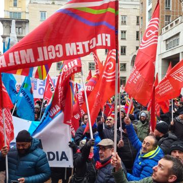 Sciopero Generale Cgil e Uil- Piazza degli Affari-Milano